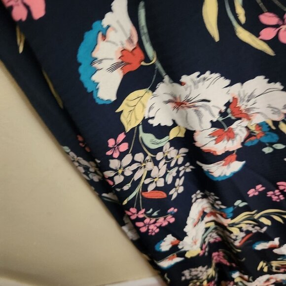 Emmer & Oat Navy Floral Sleeveless Maxi Wrap Dress Size M - Picture 3 of 8
